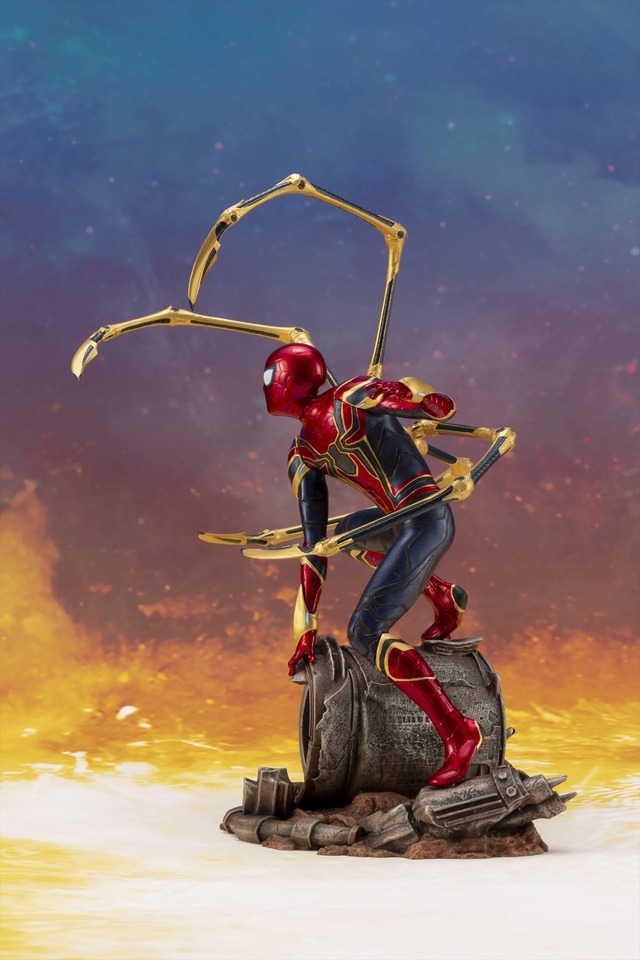 「ARTFX+ アイアン・スパイダー -INFINITY WAR-」12,000円（税抜）(C) 2018 MARVEL